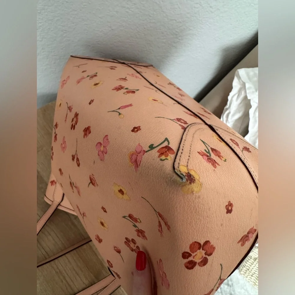 Coach Mystical Floral Print City Tote - Picture 9 of 10